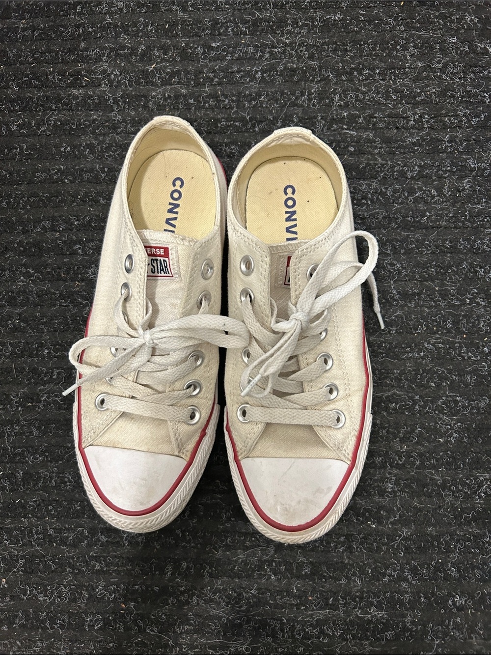 Converse Low Top Sneakers in Cream with Red Accent